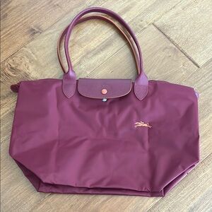 Longchamp Le Pliage Club Large Shoulder Tote red garnet